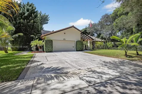 8860 SW 49th Court Cooper City FL 33328