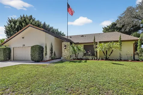 8860 SW 49th Court Cooper City FL 33328