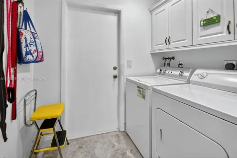 8860 SW 49th Court Cooper City FL 33328