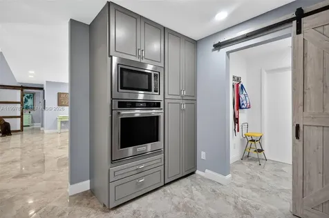 8860 SW 49th Court Cooper City FL 33328