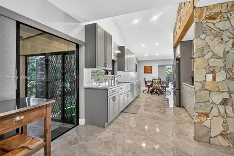 8860 SW 49th Court Cooper City FL 33328