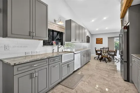 8860 SW 49th Court Cooper City FL 33328
