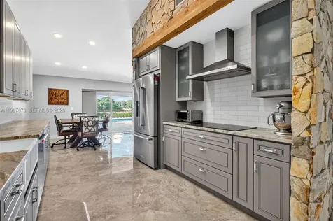 8860 SW 49th Court Cooper City FL 33328