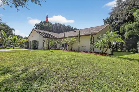 8860 SW 49th Court Cooper City FL 33328