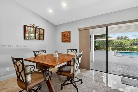 8860 SW 49th Court Cooper City FL 33328