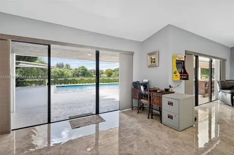 8860 SW 49th Court Cooper City FL 33328