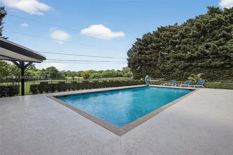 8860 SW 49th Court Cooper City FL 33328