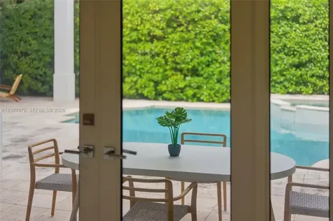 3752 NE 199 Street Aventura FL 33180