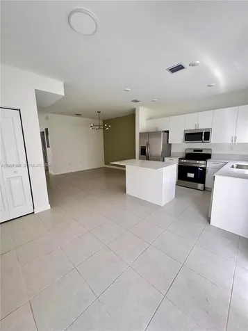 15538 SW 276 Terrace Homestead FL 33032