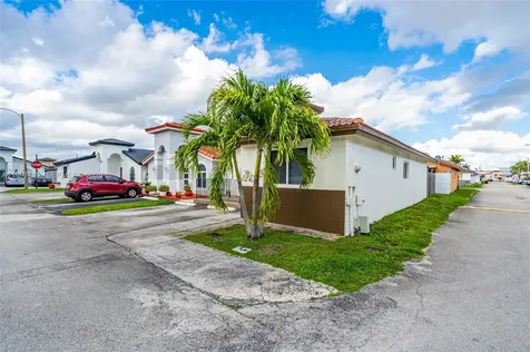 7001 W 35th Avenue Hialeah FL 33018