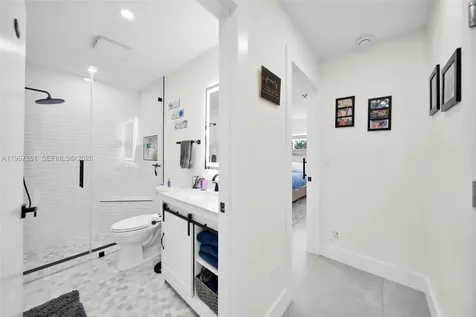 1574 Ricardo Fort Myers FL 33901
