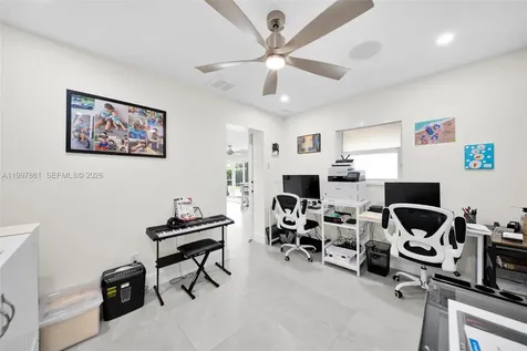 1574 Ricardo Fort Myers FL 33901