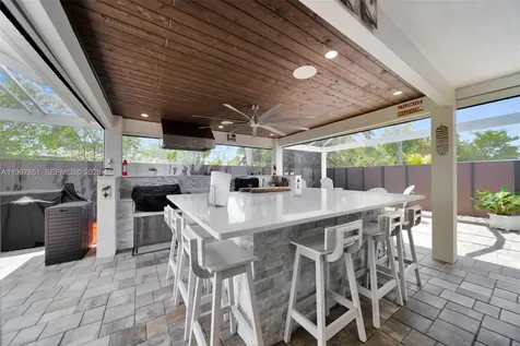 1574 Ricardo Fort Myers FL 33901
