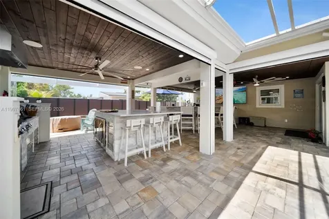 1574 Ricardo Fort Myers FL 33901