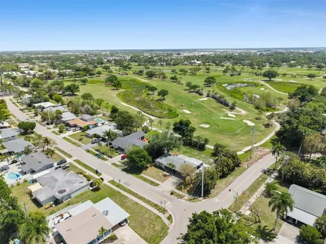 1574 Ricardo Fort Myers FL 33901