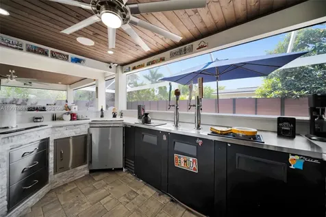 1574 Ricardo Fort Myers FL 33901