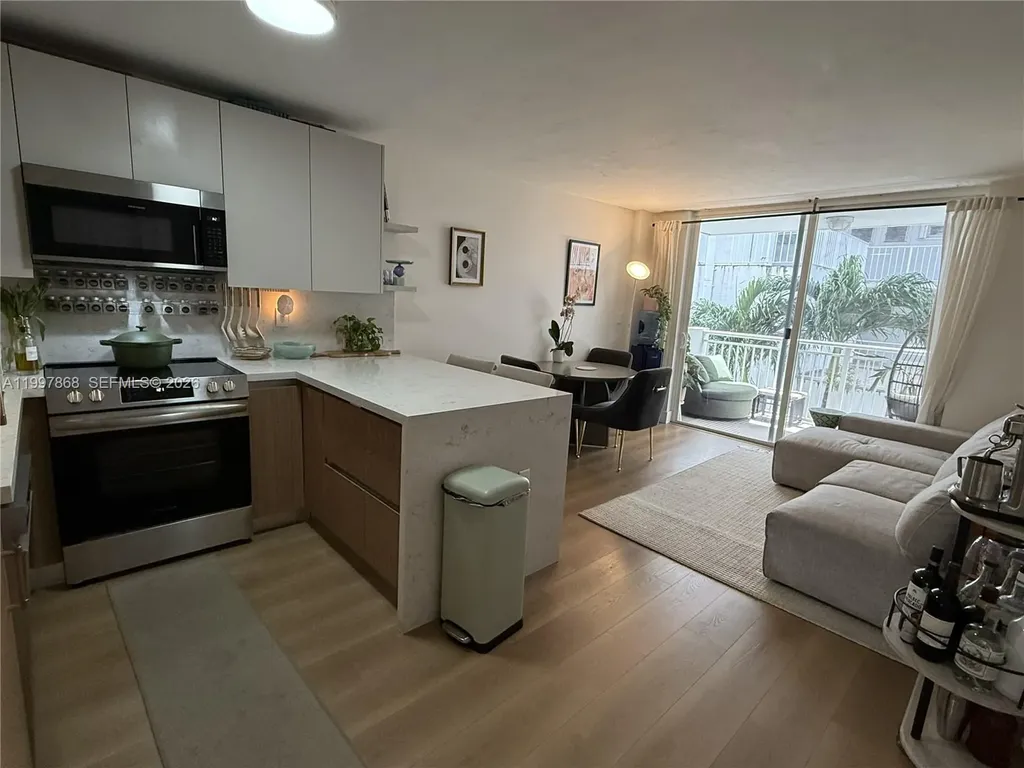 1666 West Avenue Miami Beach FL 33139