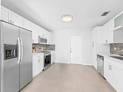 1432 NE 5th Avenue Fort Lauderdale FL 33304