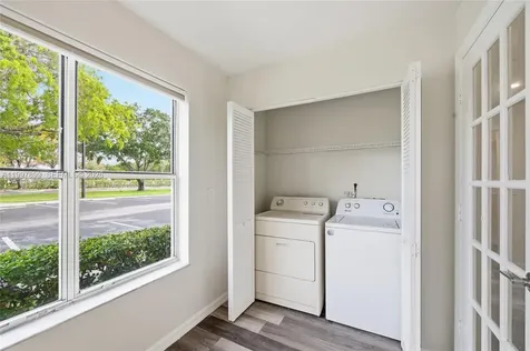 3310 N Pinewalk Drive N Margate FL 33063