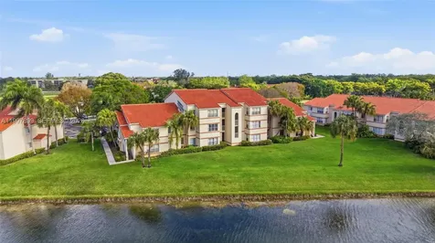 3310 N Pinewalk Drive N Margate FL 33063