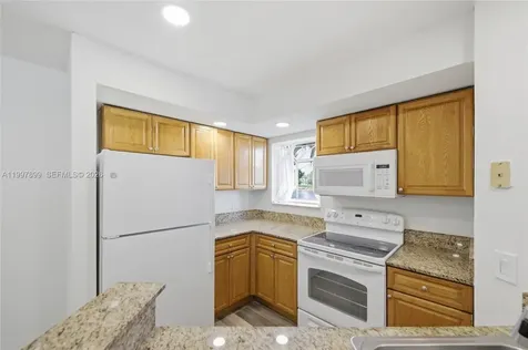 3310 N Pinewalk Drive N Margate FL 33063