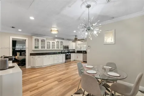 1652 NE 39th Street Oakland Park FL 33334