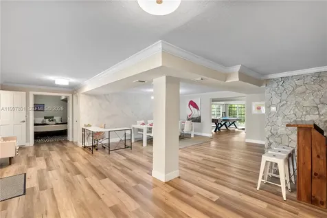 1652 NE 39th Street Oakland Park FL 33334