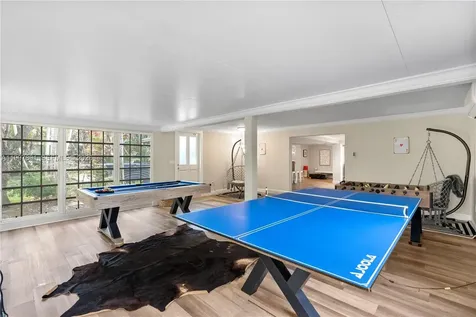 1652 NE 39th Street Oakland Park FL 33334