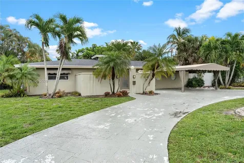 1652 NE 39th Street Oakland Park FL 33334