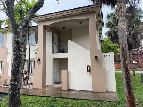 6676 SW 115th Court Miami FL 33173
