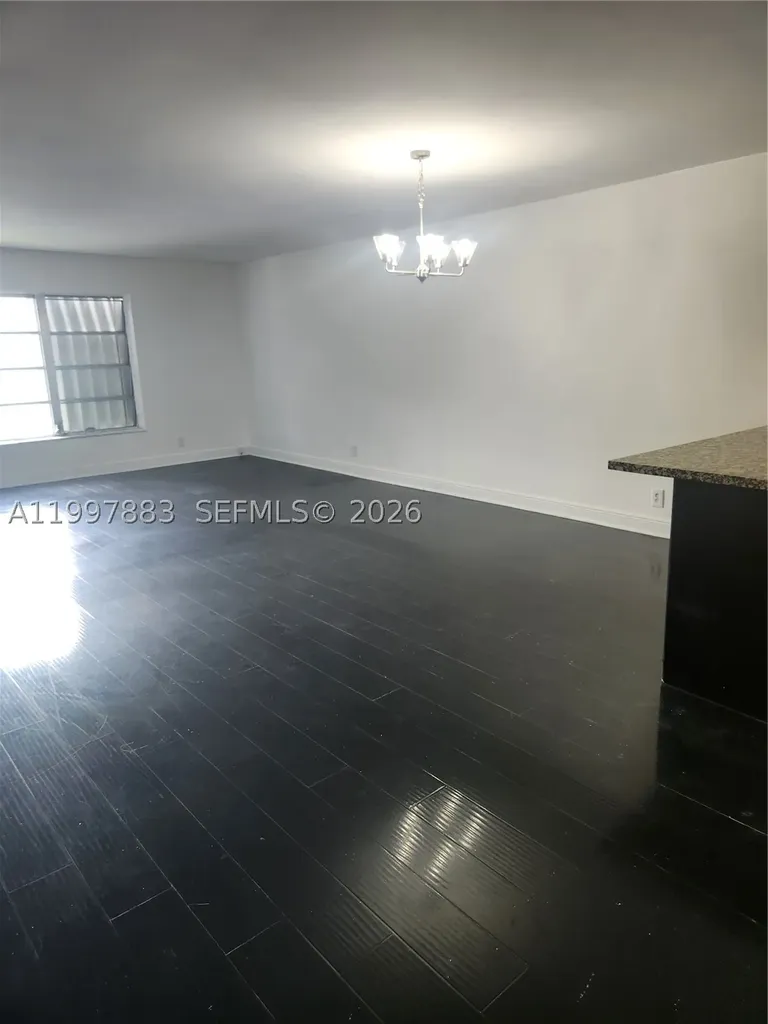 3811 NW 84th Avenue Sunrise FL 33351