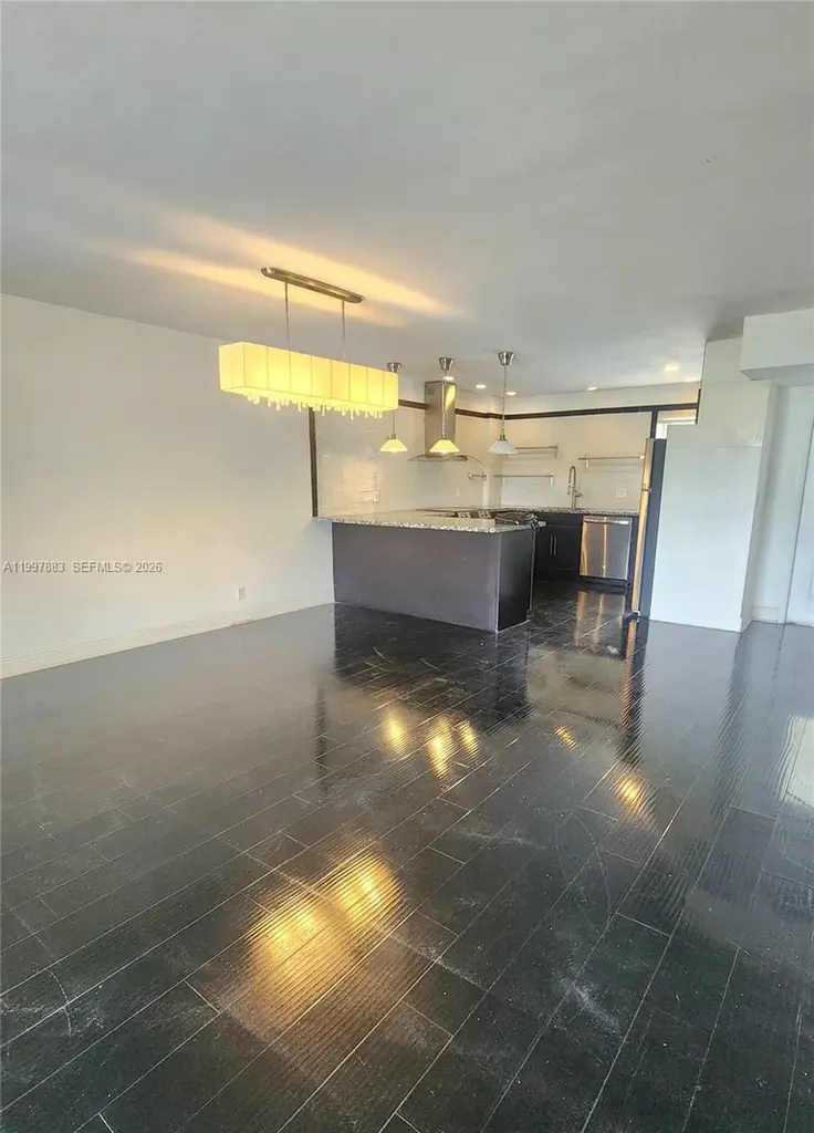 3811 NW 84th Avenue Sunrise FL 33351