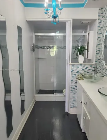 3811 NW 84th Avenue Sunrise FL 33351