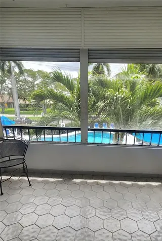 3811 NW 84th Avenue Sunrise FL 33351