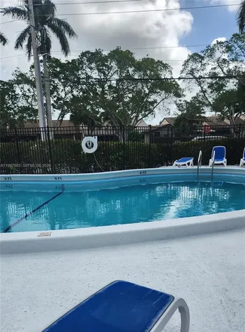 3811 NW 84th Avenue Sunrise FL 33351