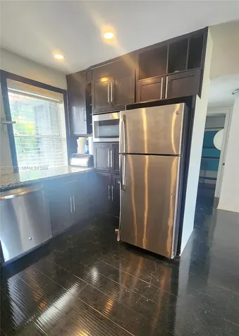 3811 NW 84th Avenue Sunrise FL 33351