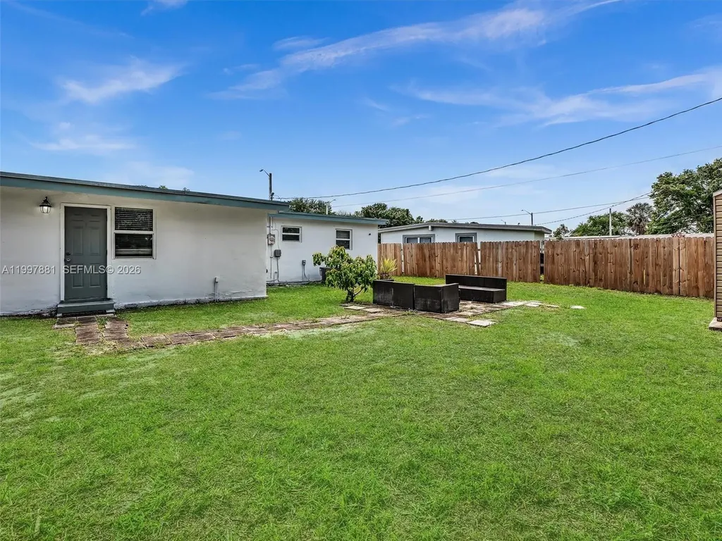 535 NW 29th Terrace Fort Lauderdale FL 33311