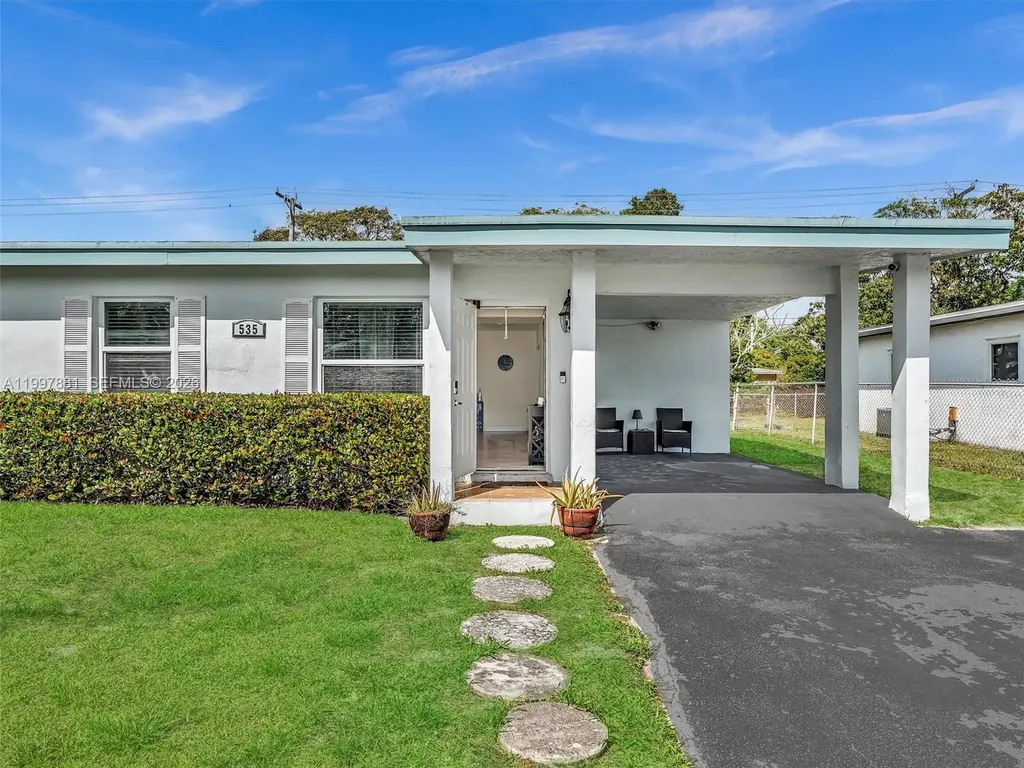 535 NW 29th Terrace Fort Lauderdale FL 33311