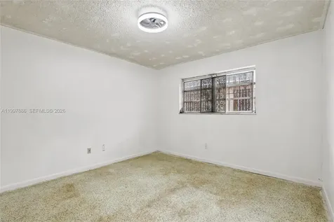 4756 SW 7th Street Miami FL 33134