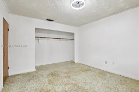 4756 SW 7th Street Miami FL 33134