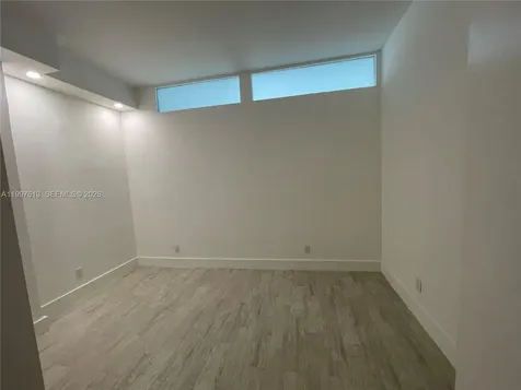 19390 Collins Avenue Sunny Isles Beach FL 33160