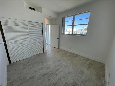 19390 Collins Avenue Sunny Isles Beach FL 33160