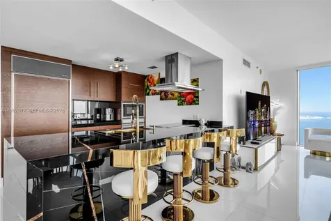 495 Brickell Avenue Miami FL 33131