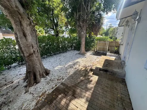 563 NE 65th Street Miami FL 33138