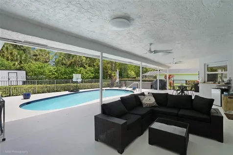 13433 La Mirada Circle Wellington FL 33414