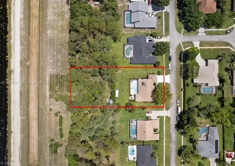 13433 La Mirada Circle Wellington FL 33414