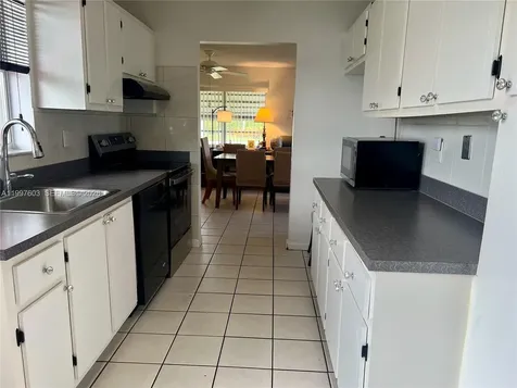 7275 Pine Manor Drive Lake Worth FL 33467