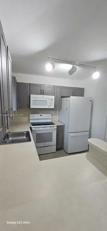 935 NE 33rd Terrace Homestead FL 33033