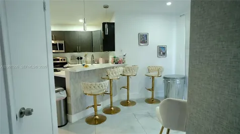 18499 NW 52nd Path Miami Gardens FL 33055