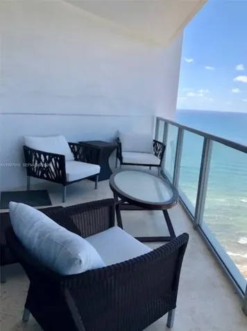 3101 S Ocean Drive Hollywood FL 33019